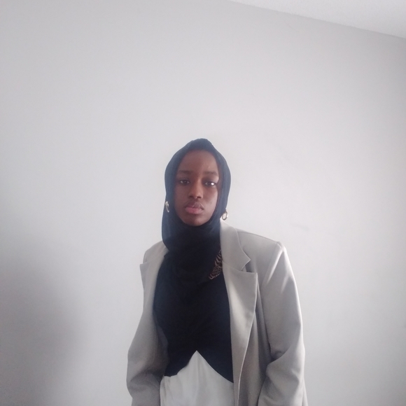 Dress - Picture 3 of 14